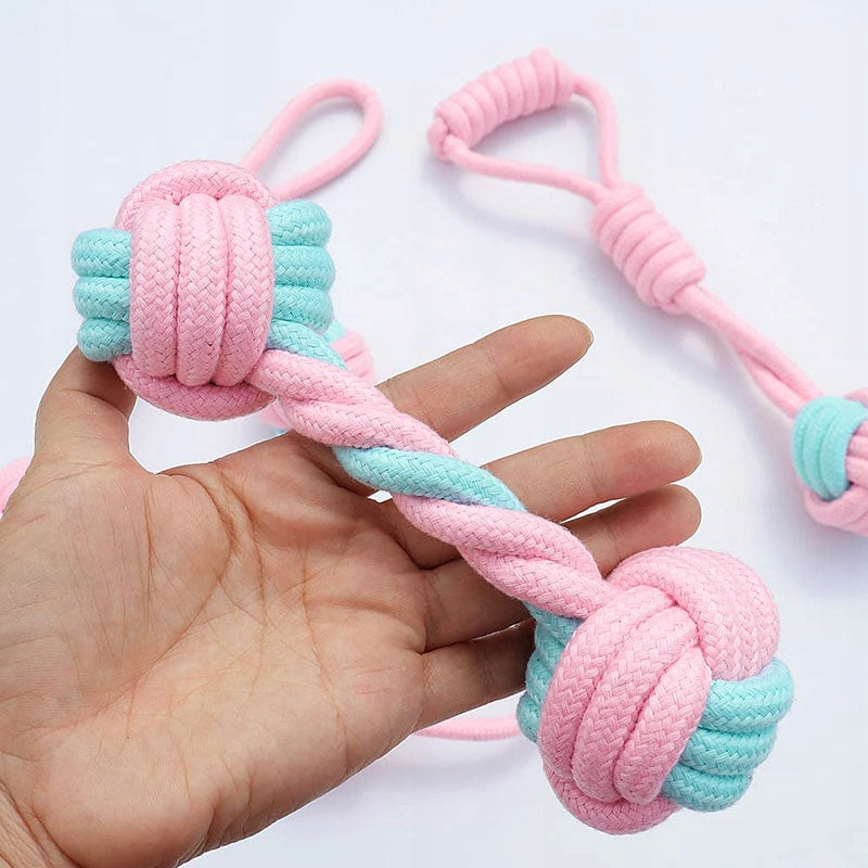 Cotton rope dumbbell toy texture close-up in hand – Malpetit
