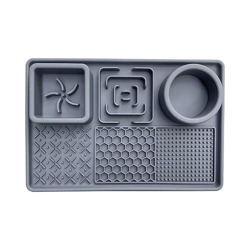 Grey 2-in-1 lick mat and slow feeder top view – Malpetit