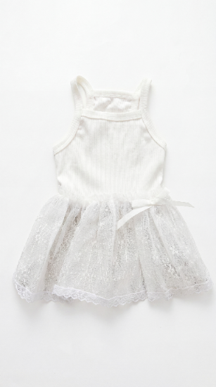 Pearl dog dress in white flat lay – Malpetit