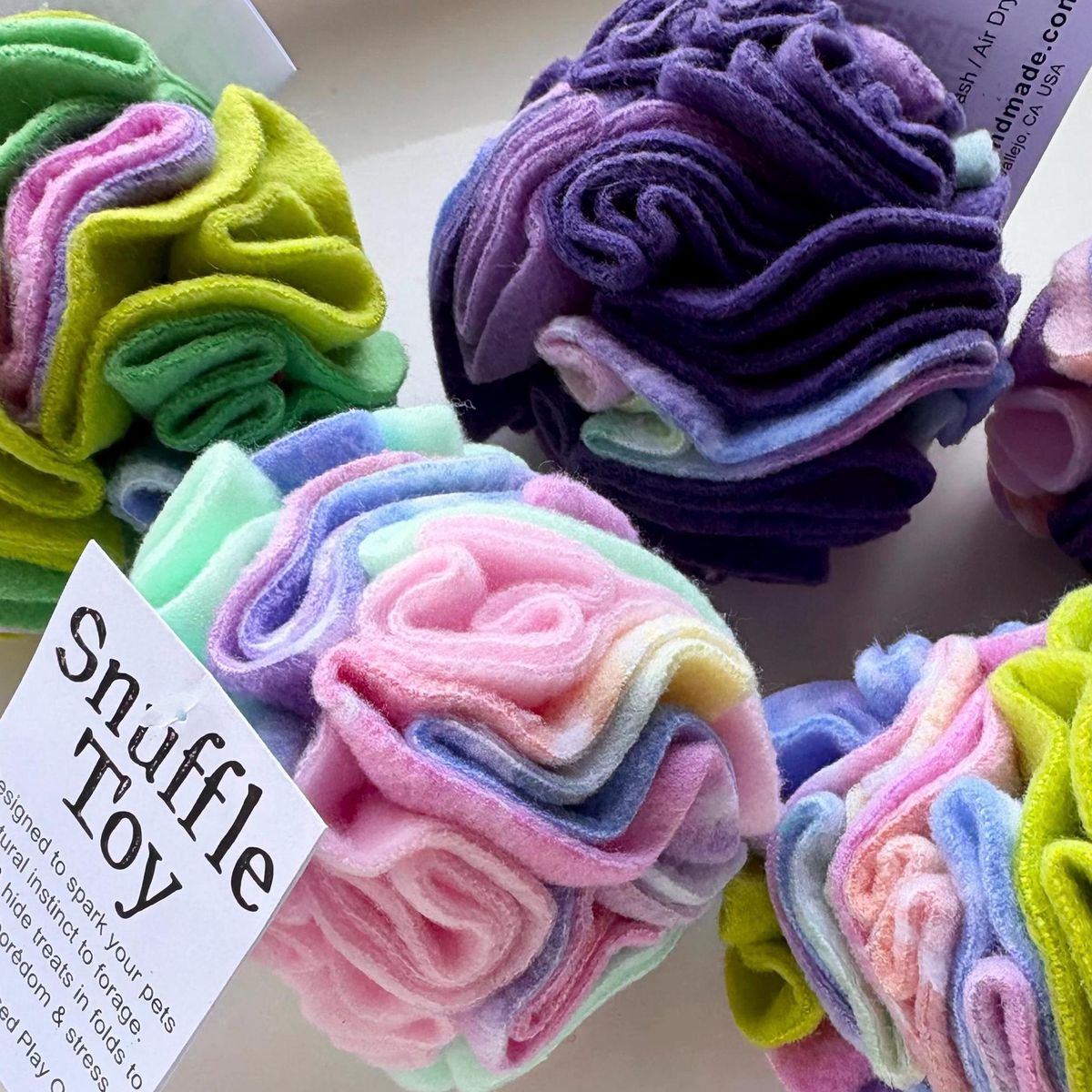 Snuffle activity ball size reference – Malpetit