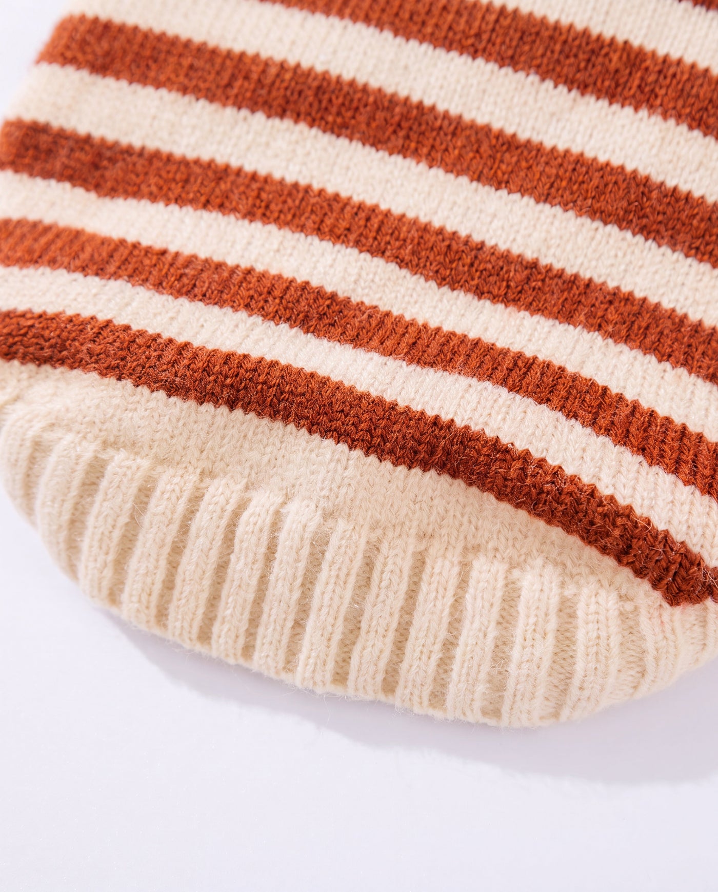 Paddi dog sweater striped knit fabric and ribbed hem close-up – Malpetit