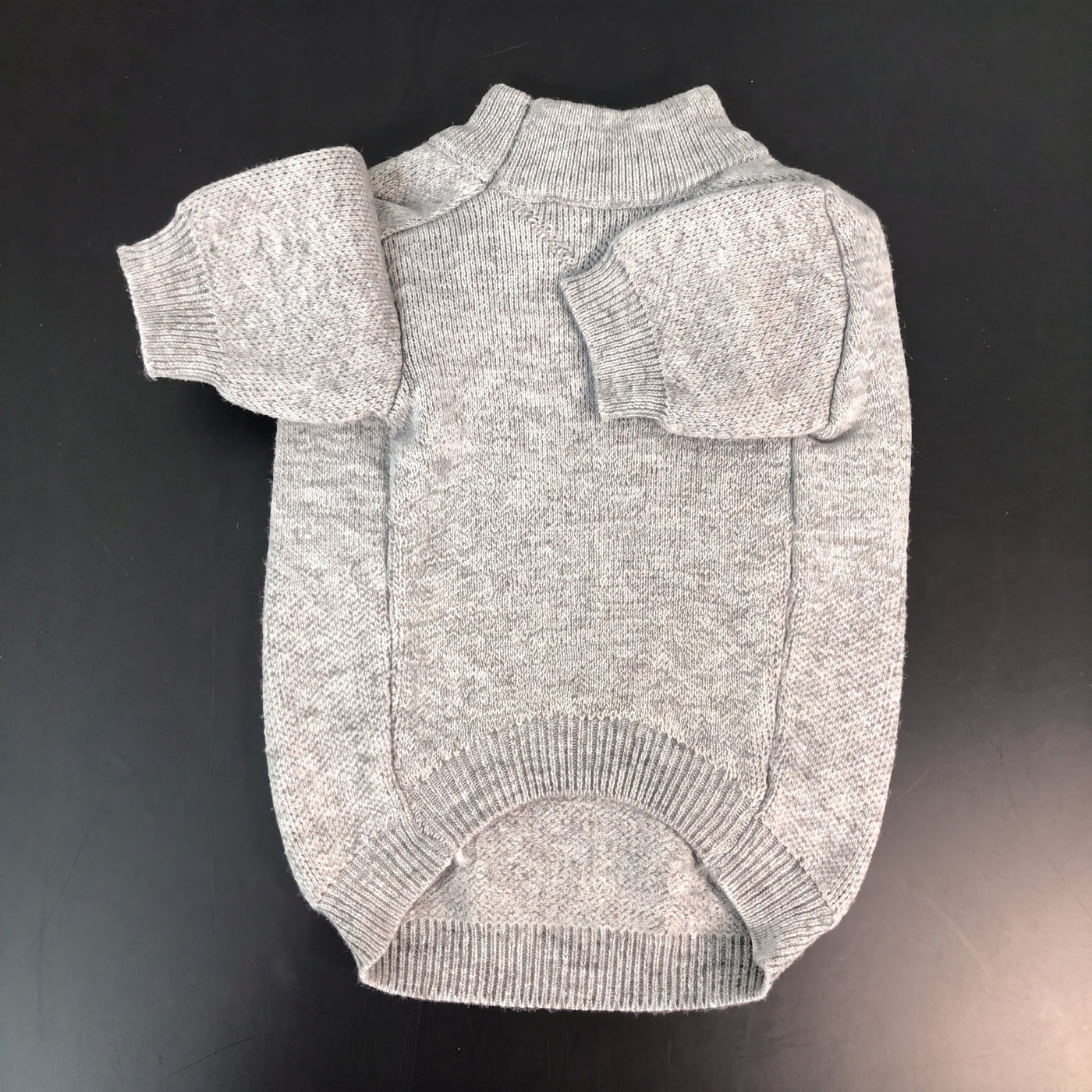 Slogan print knit dog sweater in grey back view flat lay – Malpetit